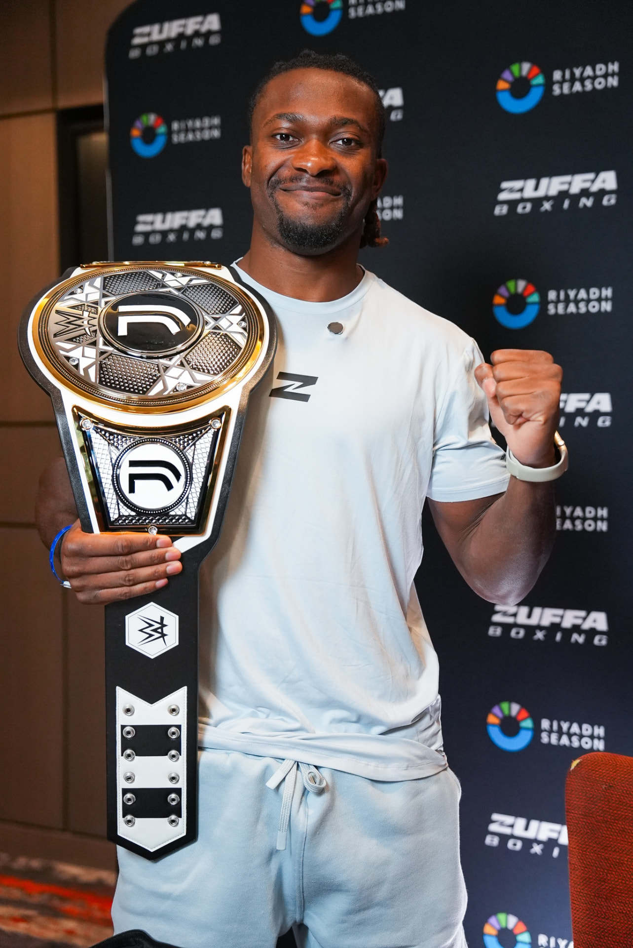 The Belt — BOXING still by Joshua Shephard